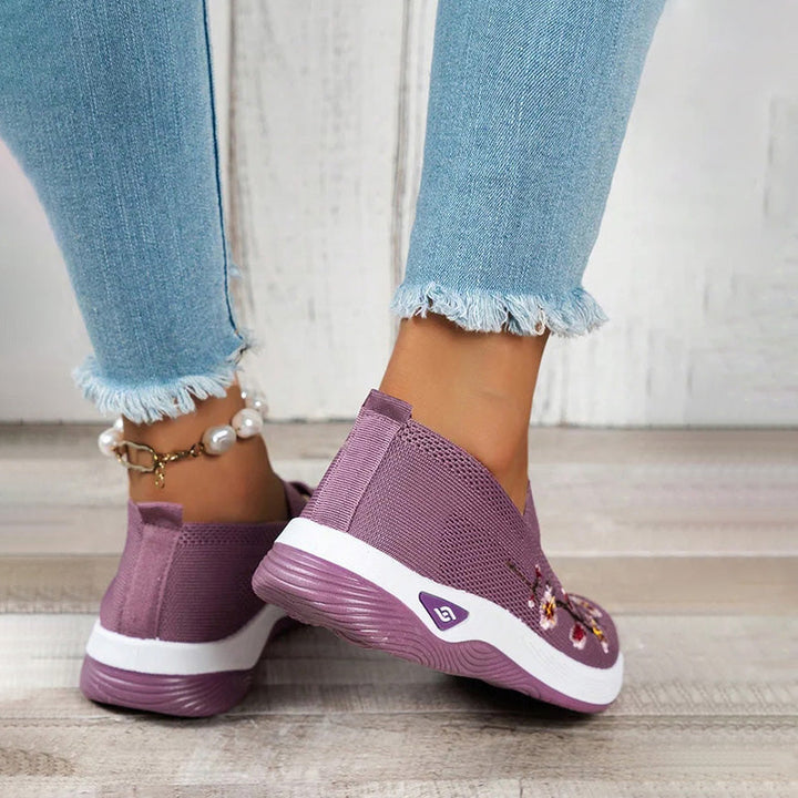 Blommiga Broderade Andningsbara Skor