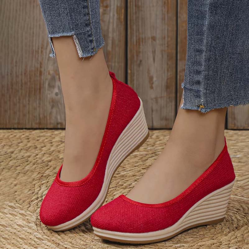 Avslappnad Wedge Skor